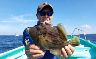 東京湾・竹岡沖で学ぶ船カワハギ釣り入門! 初心者でもわかる専用タックルと釣り方を指南