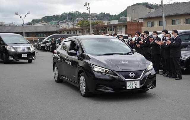 ライドシェアでは一般ドライバーが自家用車を使って乗客を送迎する。海外では見慣れた光景だが、日本ではまだまだ珍しい