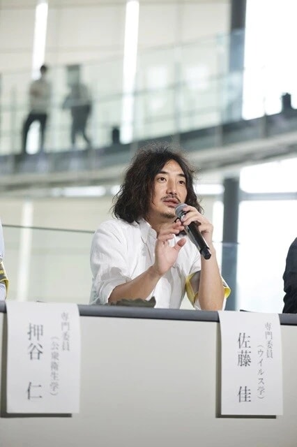 新型コロナウイルスの研究でさまざまな成果を上げ、未知のウイルスに関する研究を続けている東京大学医科学研究所の佐藤佳教授