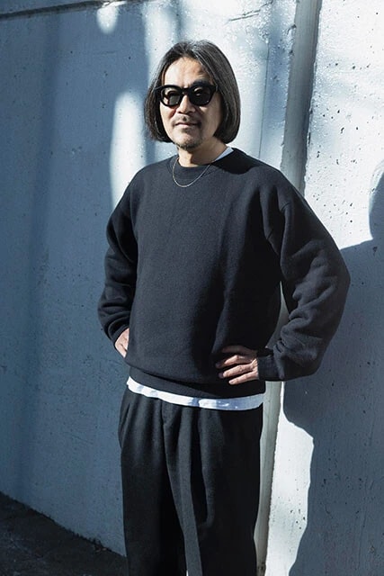 「ひとりひとりが『自分は◯◯だから、この服が好き』という基準で服を選べるようになると、日本のファッション文化はもっと豊かになるし、日本という国も面白い場所になる」と語る石川俊介氏