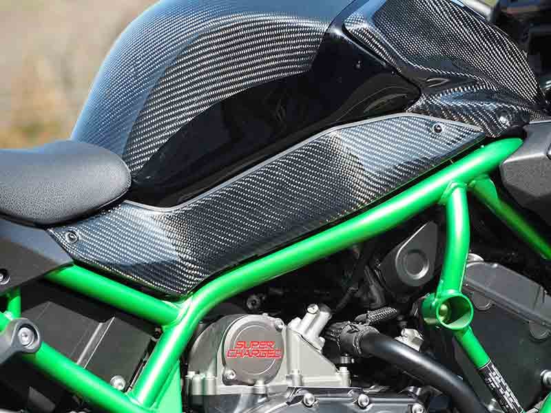 マジカルレーシングから Z H2（24）用ストリートボディワークが発売！ 記事14