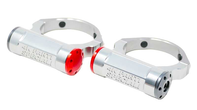 4K製「INTERNAL ステアリングダンパー」が登場! 必要なときだけ作動する慣性式ダンパーを採用 記事1