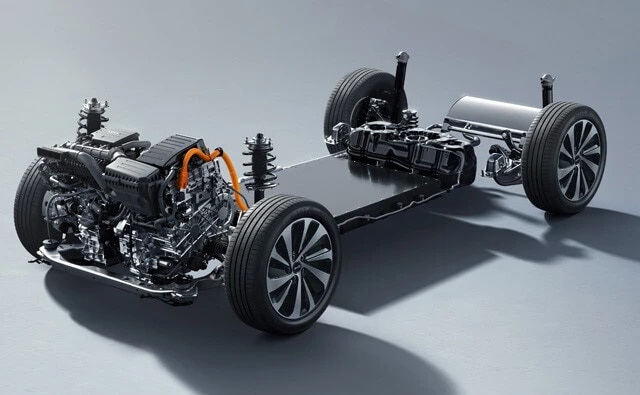 日本初上陸となる独自のハイブリッド技術「DM-i（デュアル・モード・インテリジェンス）」を搭載