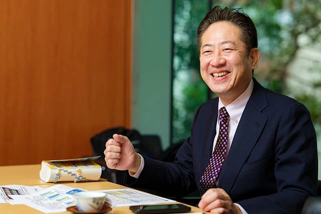 「無味乾燥に見える記者コメント欄だけど、読めば記者のサービス精神がわかる」と渡部氏