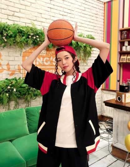 Instagram:佐藤栞里(@satoshiori727)より