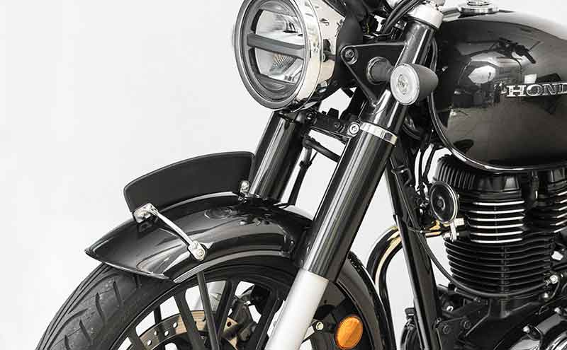キジマから英国車風カスタムパーツ「フェンダープレート」が発売! W230/GB350Cに無加工で装着可能 記事9
