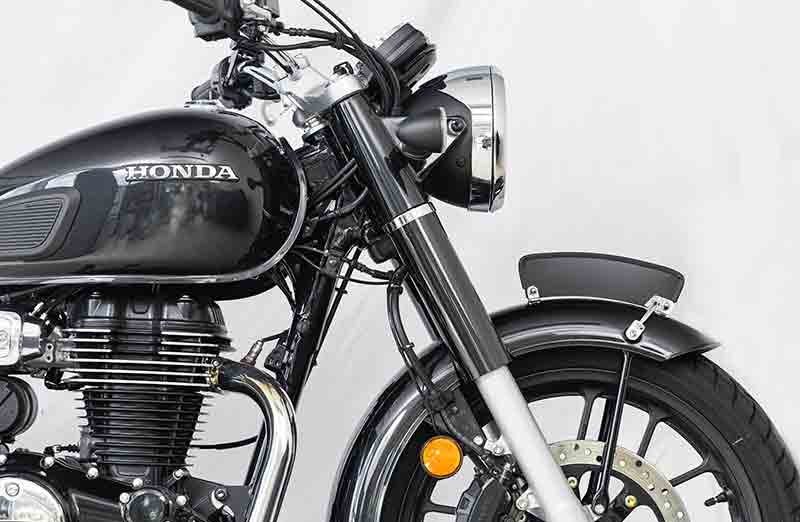 キジマから英国車風カスタムパーツ「フェンダープレート」が発売! W230/GB350Cに無加工で装着可能 記事7
