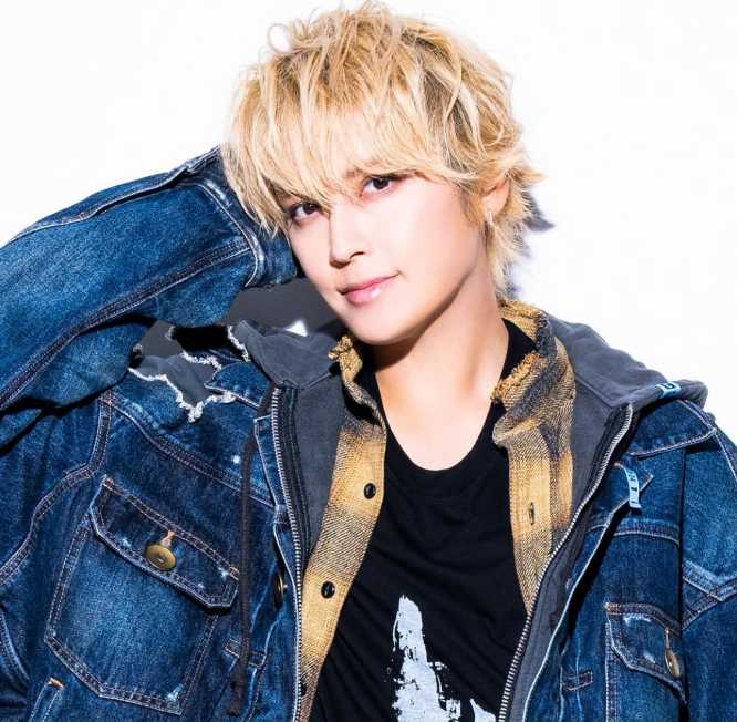 Instagram:手越祐也(@yuya.tegoshi1054)より