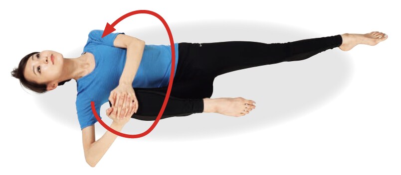 股関節ゆるめ 片膝かかえ ストレッチ体操のやり方 手順3【背骨コンディショニング】