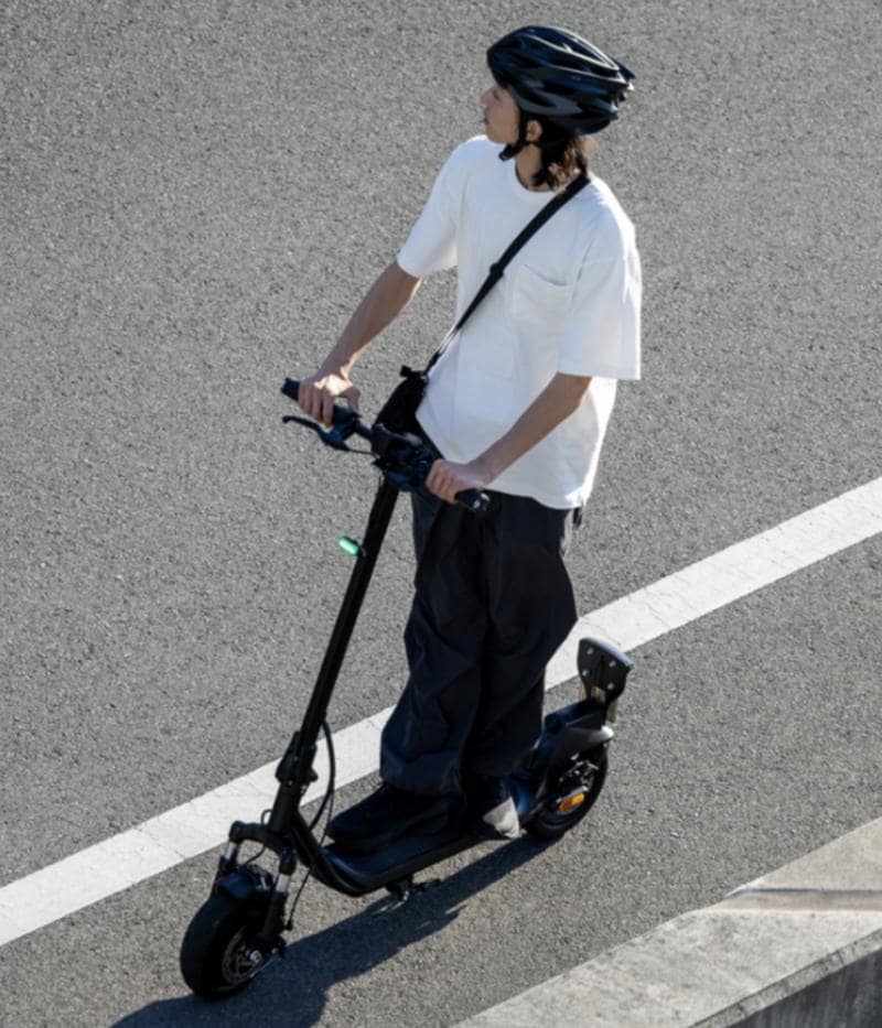 移動の常識が変わる。次世代モビリティ、始動 「特定小型原動機付自転車」キックスケータータイプ・自転車タイプ・スクータータイプの3タイプを全国のスポーツデポにて順次発売
