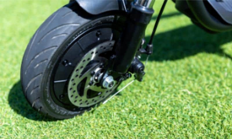移動の常識が変わる。次世代モビリティ、始動 「特定小型原動機付自転車」キックスケータータイプ・自転車タイプ・スクータータイプの3タイプを全国のスポーツデポにて順次発売