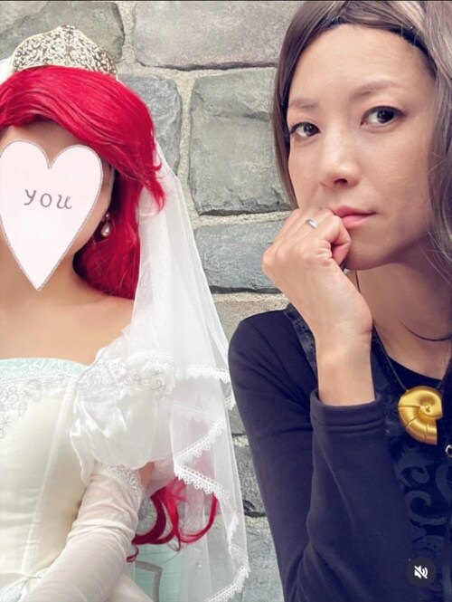 Instagram:hitomi (@hitomi_official)より