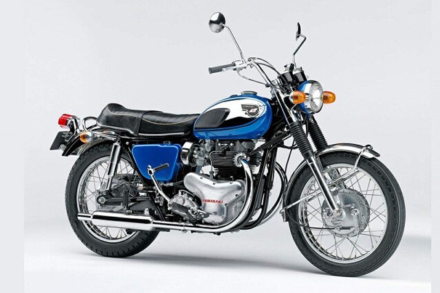 カワサキ「Ｗ１」。初代「Ｗ１」は１９６６年に発売。当時としては最大排気量の６２４㏄。独特な音に世の男は悶絶