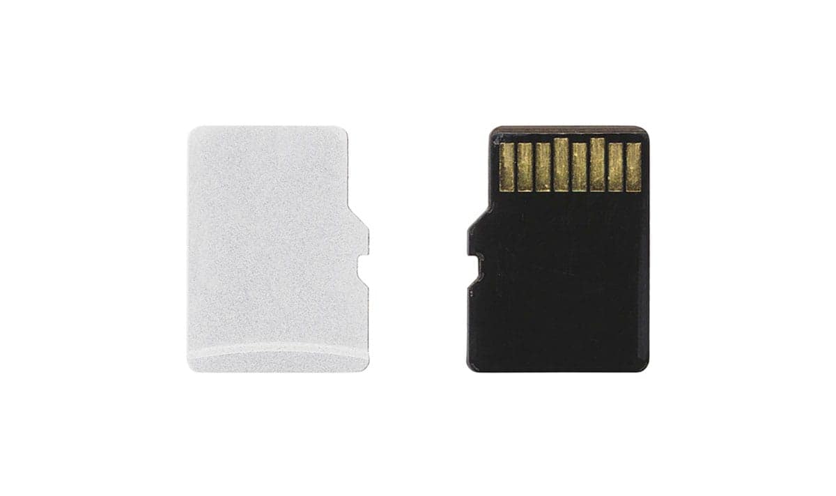 それでも魅力は健在！SDカードスロットのメリットとは？1