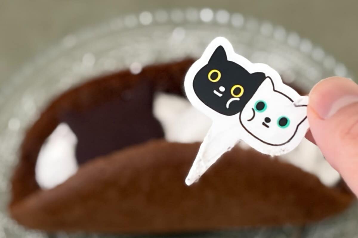 「ほわほわ」「オレオの味」【ファミマ】にまさかのコラボ猫スイーツが!