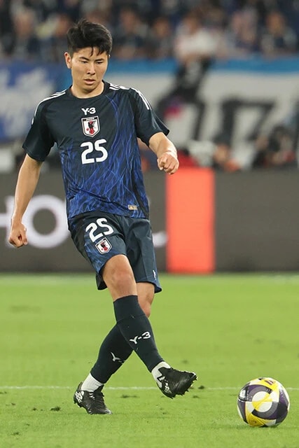 代表3キャップ目ながら堂々たるプレーを披露し、ブラジル撃破に貢献した鈴木淳之介