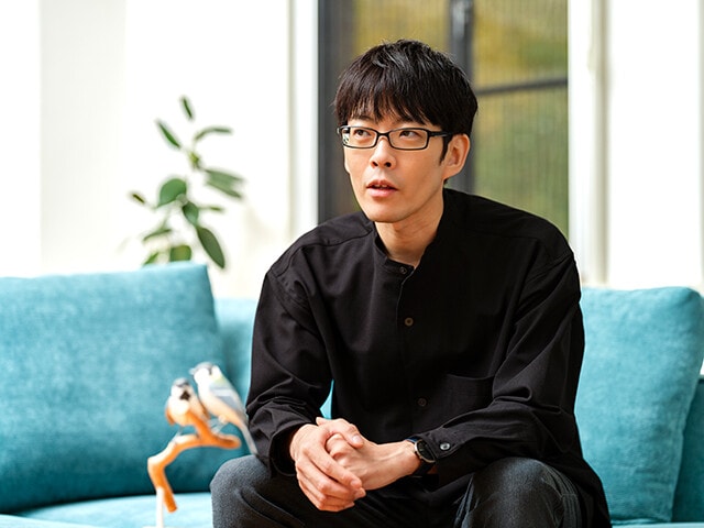 「論文にできていない、衝撃的な発見は まだまだある」と語る鈴木俊貴氏