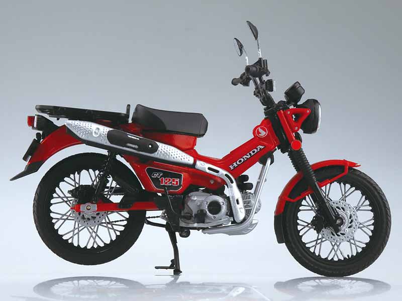 アオシマの1/12 完成品バイクシリーズに「Honda CT125 ハンターカブ」が再登場! 記事3