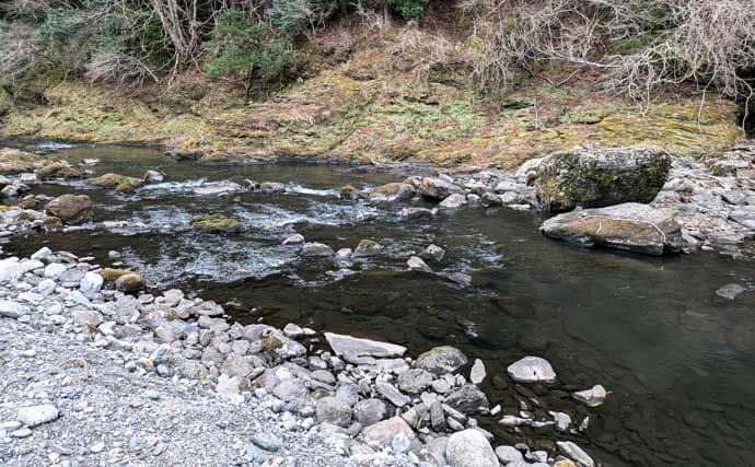 櫛田川での渓流釣りで24cm頭に良型アマゴ連発【三重】エサ・ルアー共にヒット