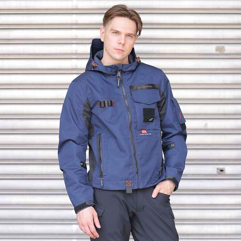 アルパインスターズのライトウェイトライディングパーカ「FACTION-A PARKA ASIA」が岡田商事から発売! 記事1