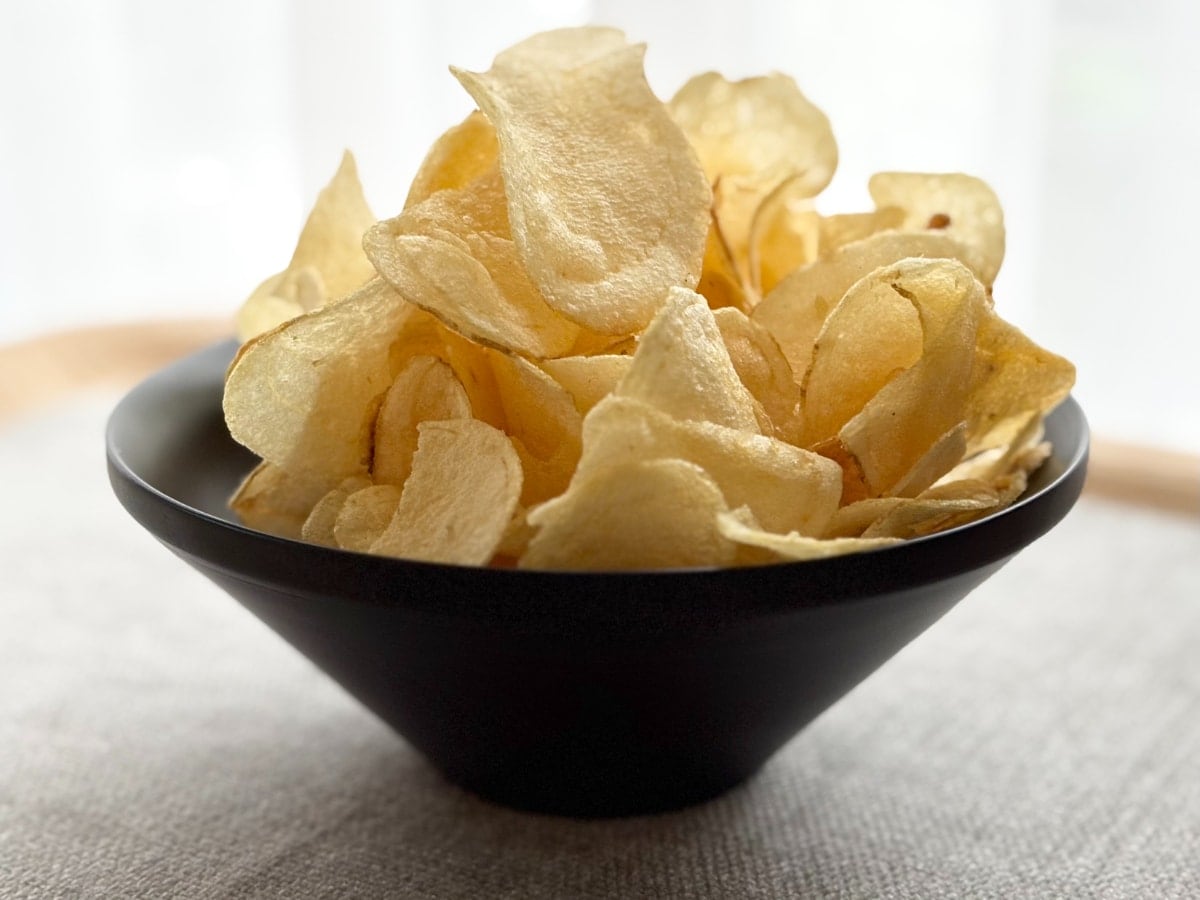 シンプルイズベストってこういうこと?【ファミマ限定】ポテチがウマすぎ