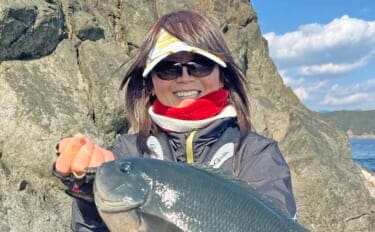 方座浦の磯フカセ釣りで寒グレ好反応【三重】40cm超口太キャッチ連発