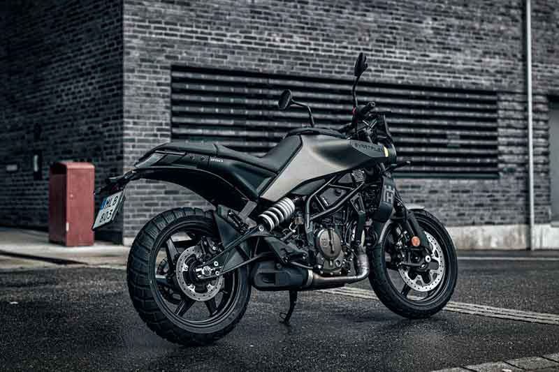 【ハスクバーナ・モーターサイクルズ】対象モデル購入で ETC 車載器が付いてくる「ETCプレゼントキャンペーン」を9/6~10/26まで実施 記事1