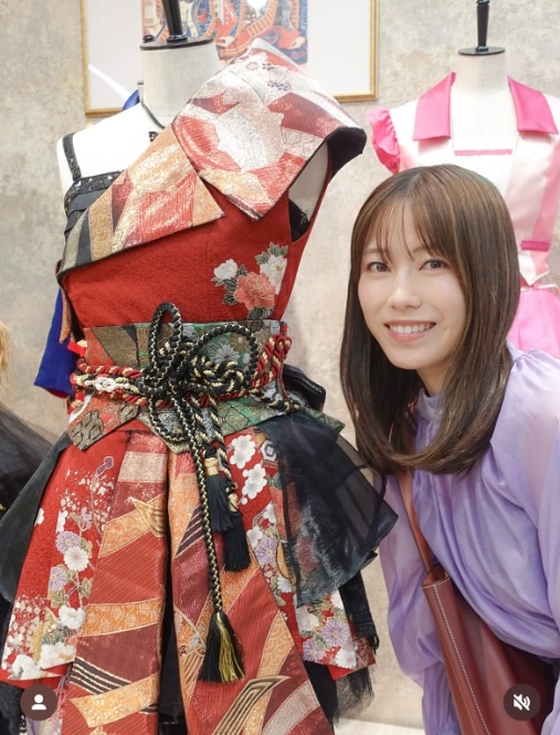 Instagram:横山由依(@yokoyamayui_1208)より