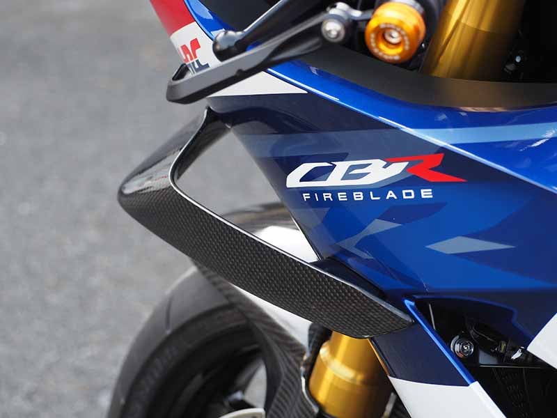 マジカルレーシングから CBR1000RR-R/SP(24)用「ウイングレット」が登場! 記事2