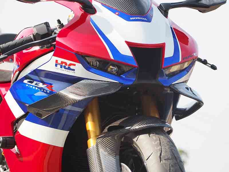 マジカルレーシングから CBR1000RR-R/SP(24)用「ウイングレット」が登場! 記事3