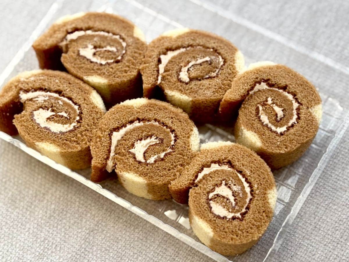 大人のティータイムにぴったり！【ファミマ】1個28円のほろ苦ケーキ