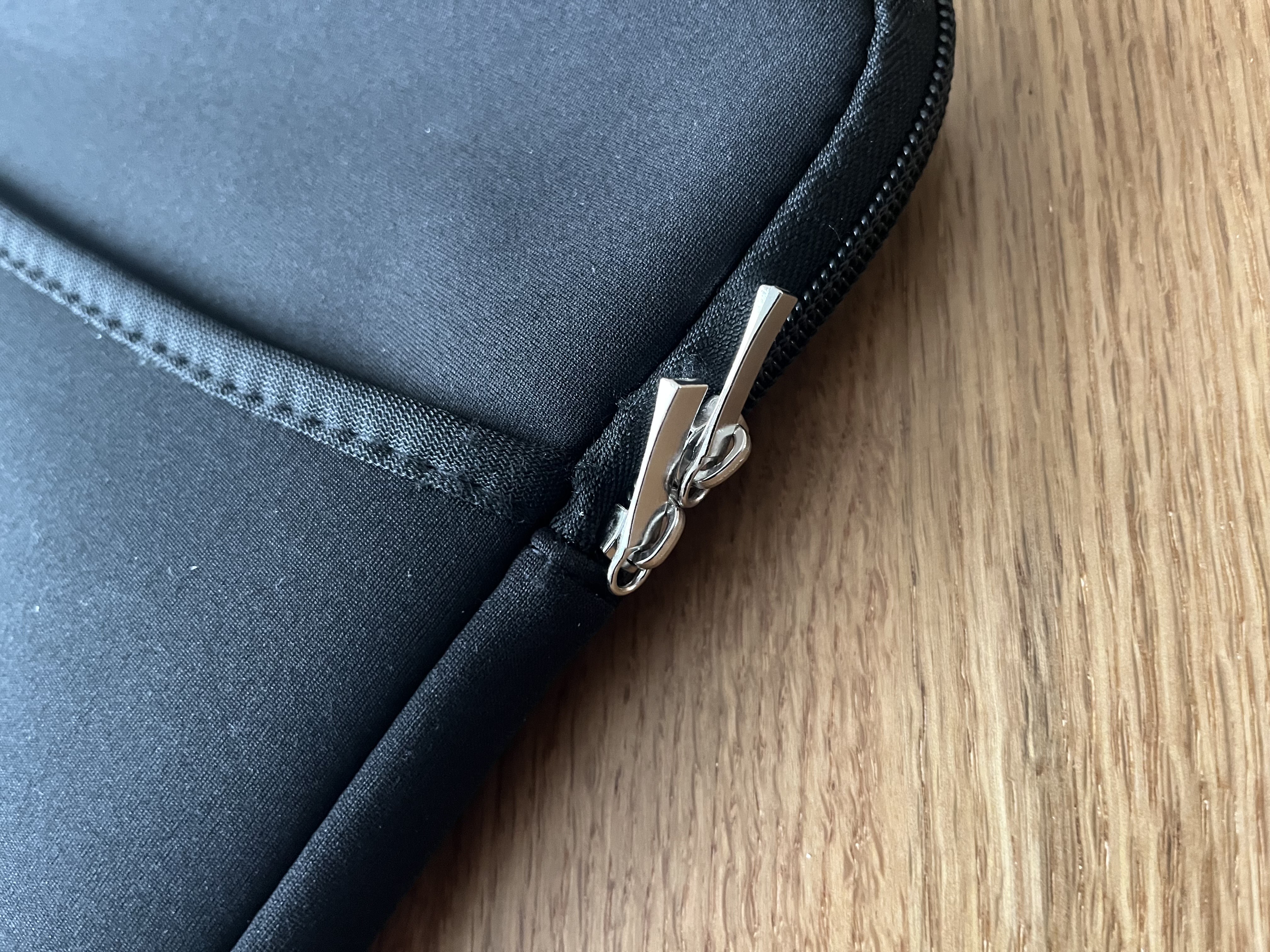 100均でパソコンケースを買ってみた｜ダイソー・セリア・キャン★ドゥを調査！