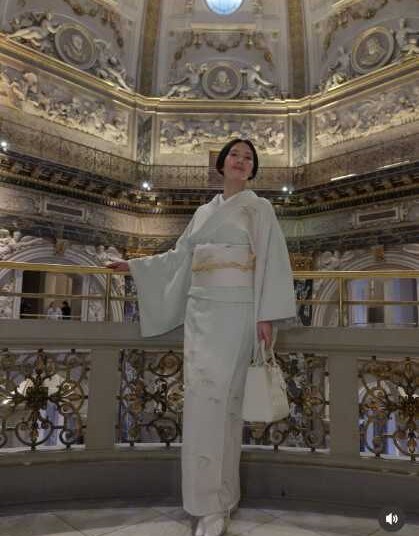 Instagram:Miki Nakatani(@mikinakatanioffiziell)より