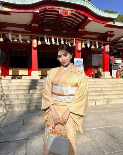 Instagram:森咲智美(@morisakitomomi)より