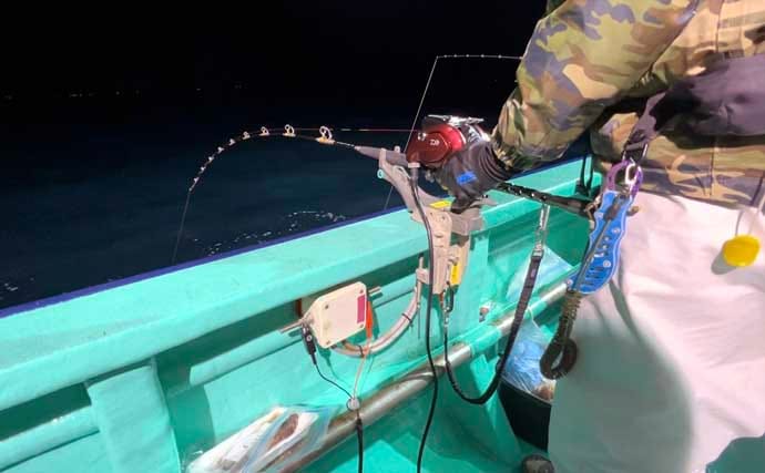 「寒ブリが大爆釣！」電気ブリ釣りでたった30分でクーラー満タンに【新潟・謙信丸】