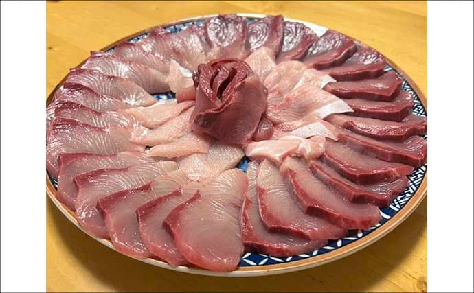 「寒ブリが大爆釣！」電気ブリ釣りでたった30分でクーラー満タンに【新潟・謙信丸】