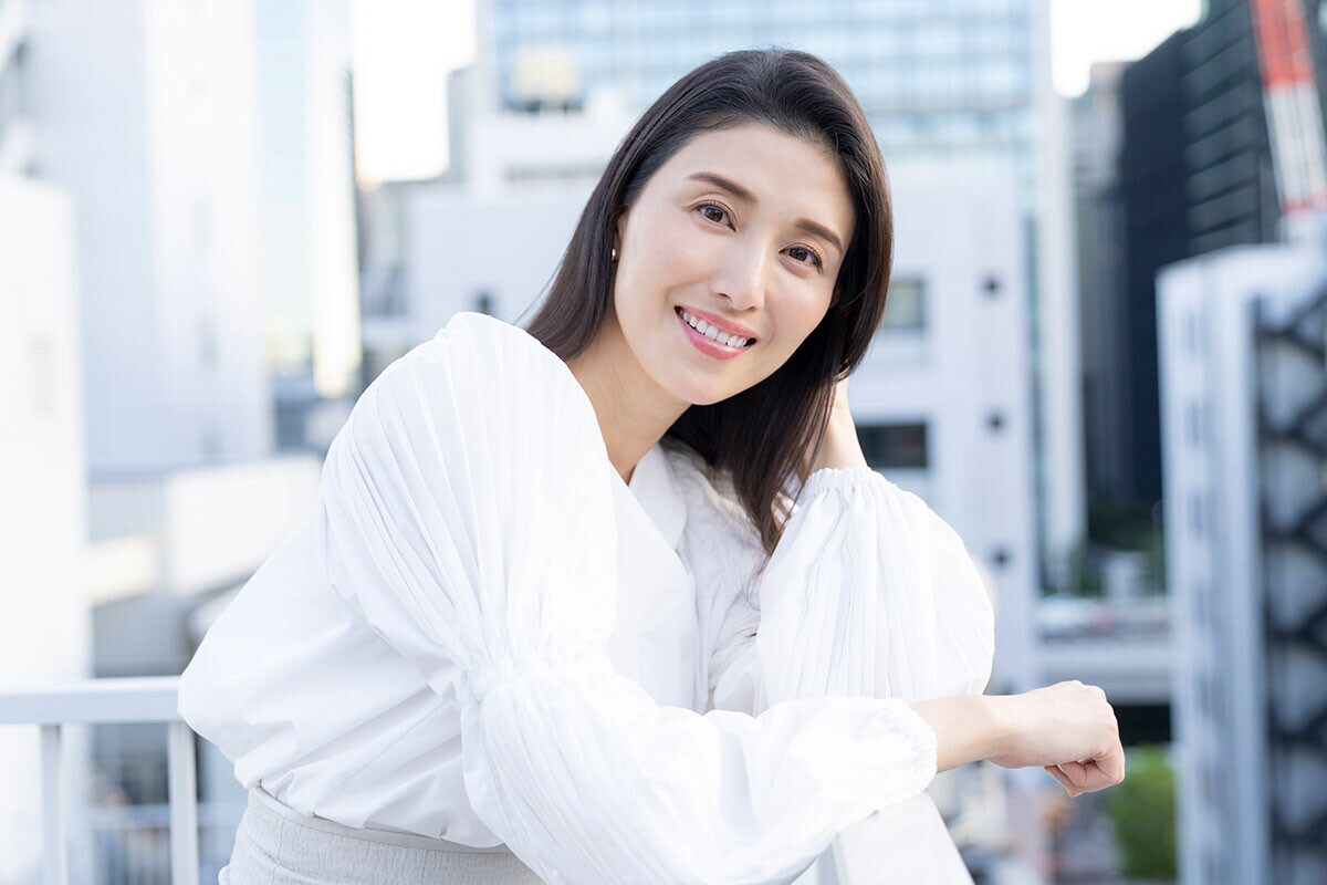 橋本マナミさんに、初グラビア撮影のエピソードを聞いた