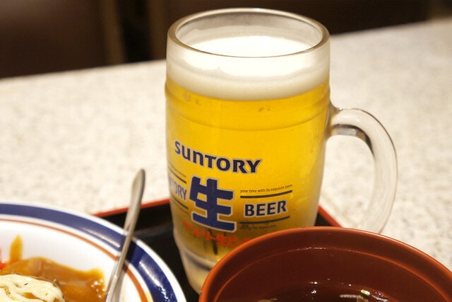 思い出したように飲むビールがうまい