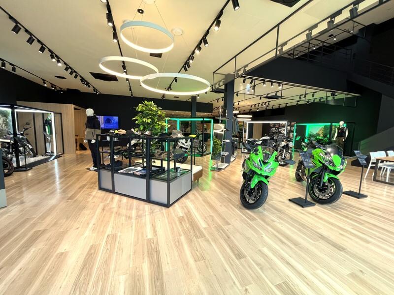 名神・東名・中央自動車道が交差する「交通の要衝」愛知県小牧市の「カワサキ