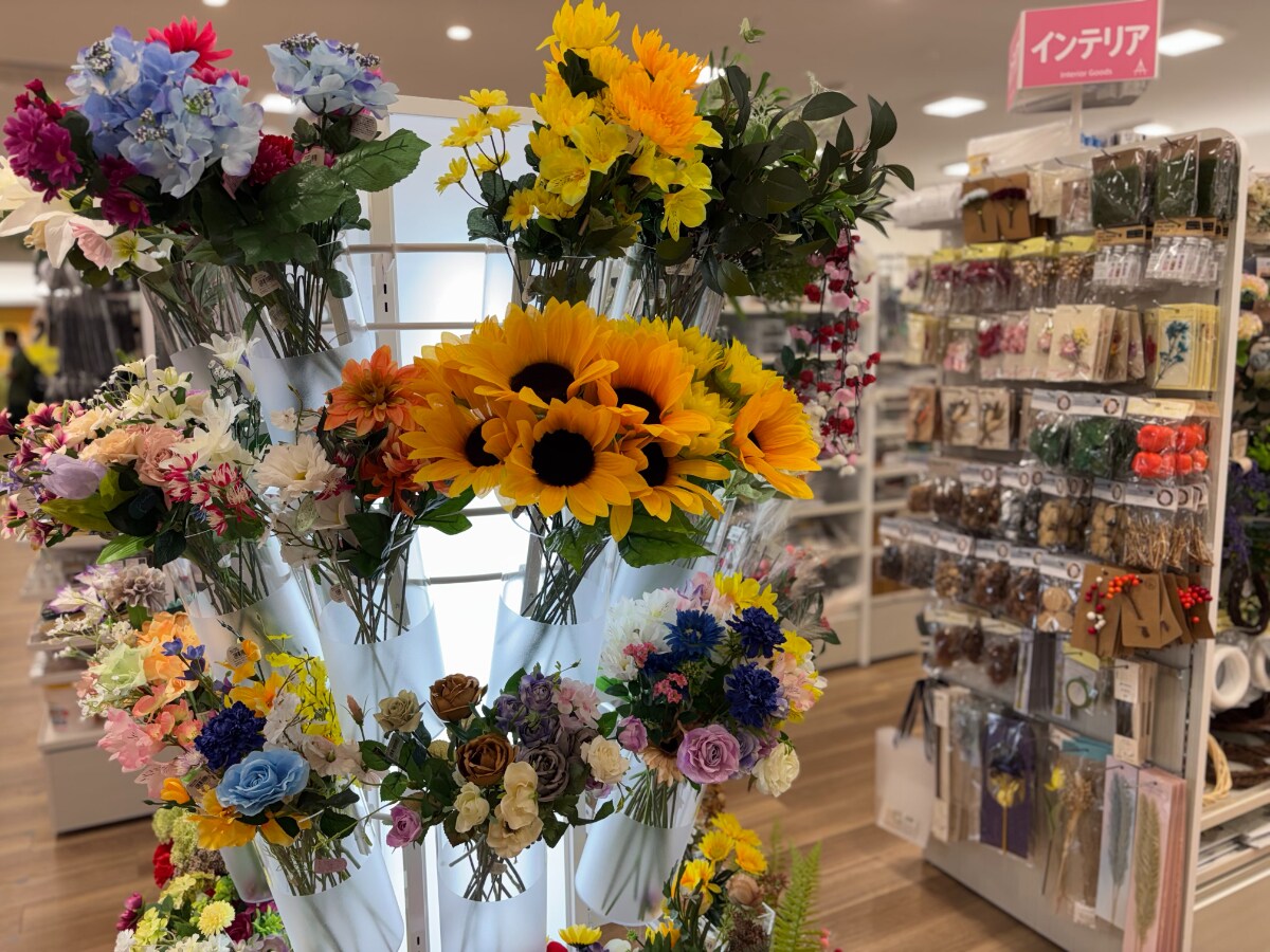 セリアのおすすめ造花10選！高見えでインテリアにもぴったり