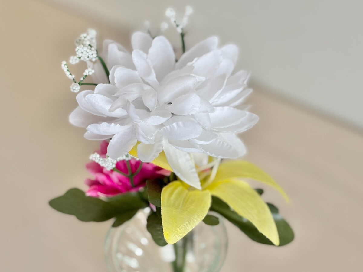 セリアのおすすめ造花10選！高見えでインテリアにもぴったり