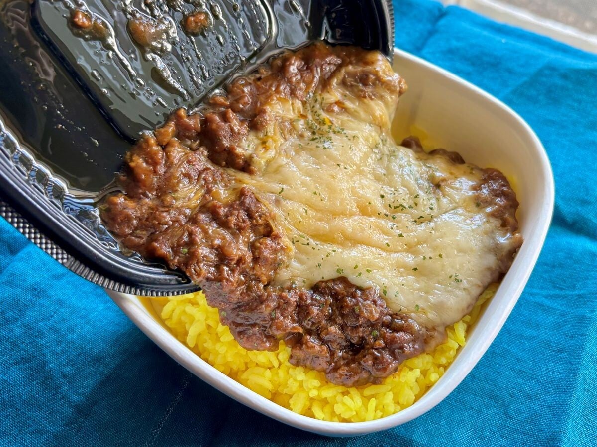 チーズの沼に溺れる♡【セブン】超絶チーズなキーマカレーに「ハマってしまった」人続出