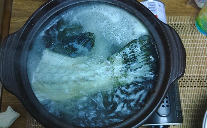 「贅沢すぎる釣り魚鍋になっちゃった！」 食材確保のロックゲームでクエにチャイロマルハタ手中