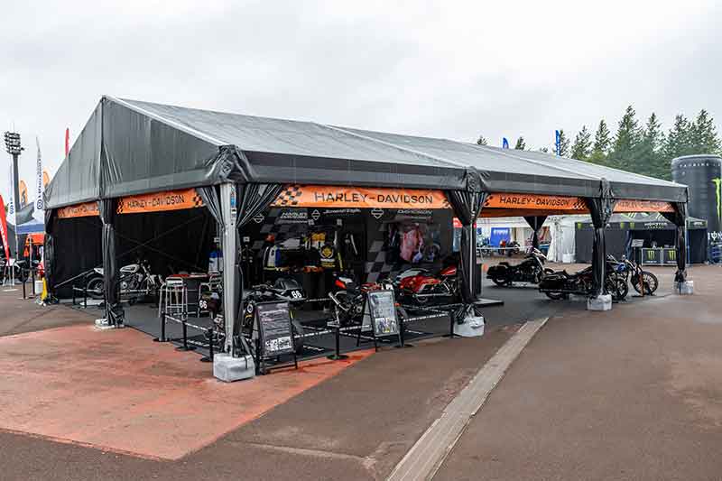 【ハーレー】MotoGP（TM）日本グランプリにブース出展／最新モデル展示・アパレル展示販売など 記事1
