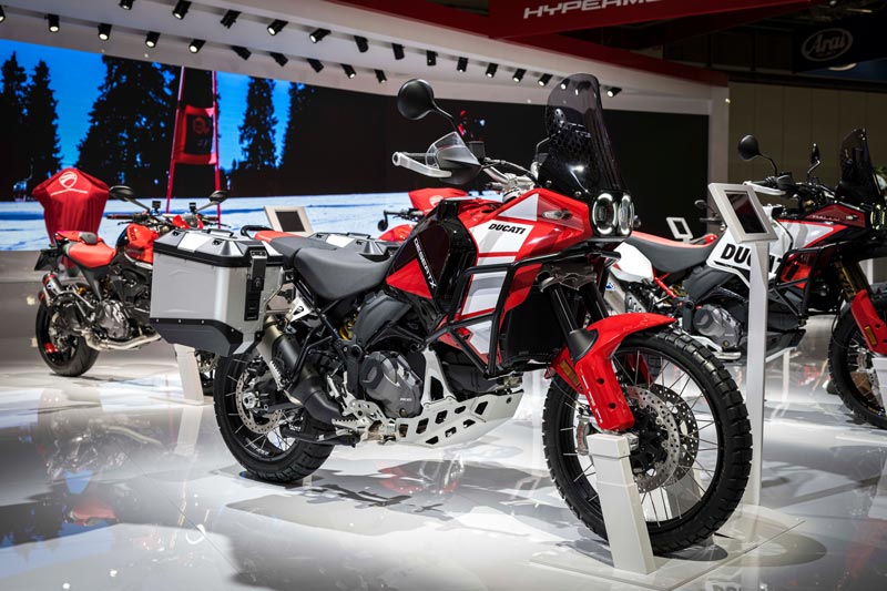 【ドゥカティ】EICMA 2024 にドゥカティ・ワールド・プレミアで公開した新型車両を展示　記事５