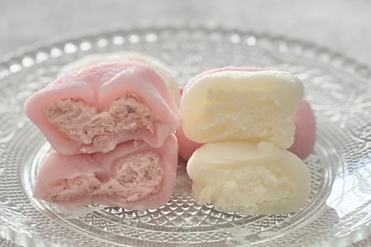 どっちの味が好み？【セブン】に見た目もおめでたい和菓子が登場中です