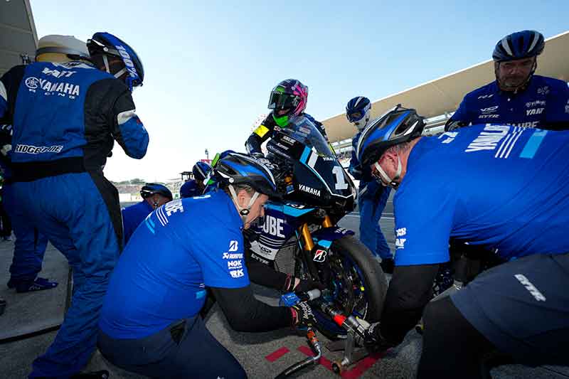 【ヤマハ】「#1 YAMALUBE YART YAMAHA EWC Official Team」が鈴鹿8耐で2位を獲得! 記事5