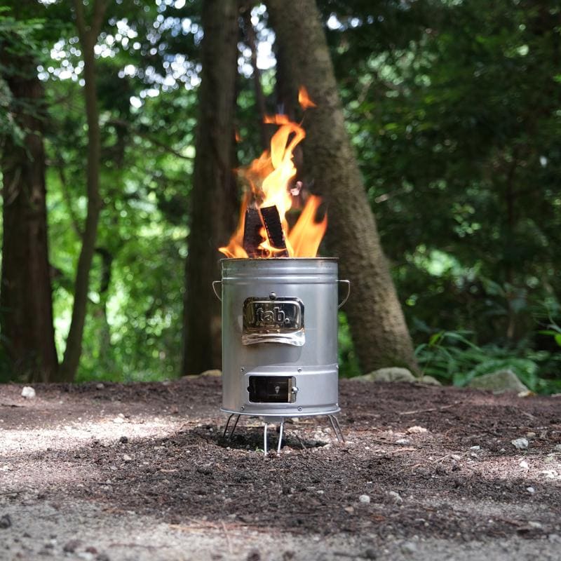 【シリーズ累計4万台突破】地面への熱ダメージを約40％削減！新型二次燃焼ストーブ「tab.缶ストーブEX」2025年10月10日発売