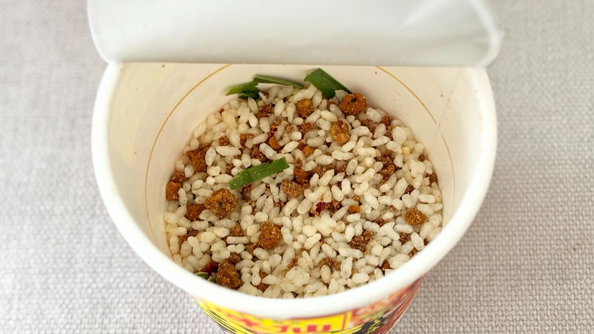 かっらい！！けど、うっまい！！【ファミマ】のぶっこみ飯が破壊力抜群