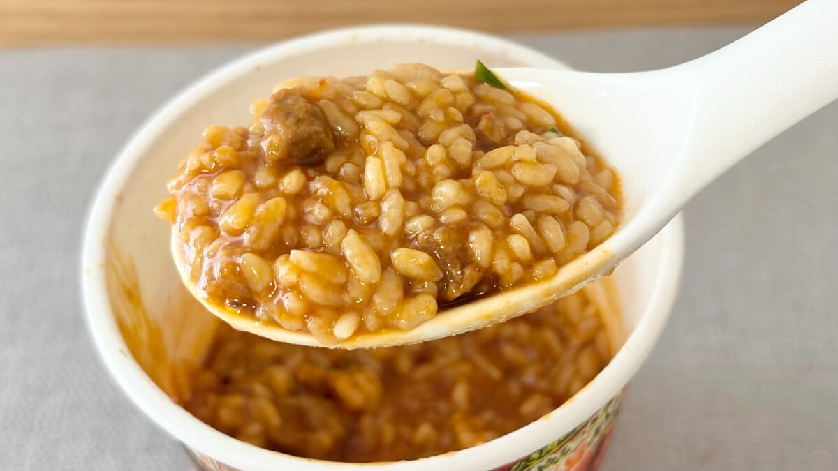 かっらい！！けど、うっまい！！【ファミマ】のぶっこみ飯が破壊力抜群